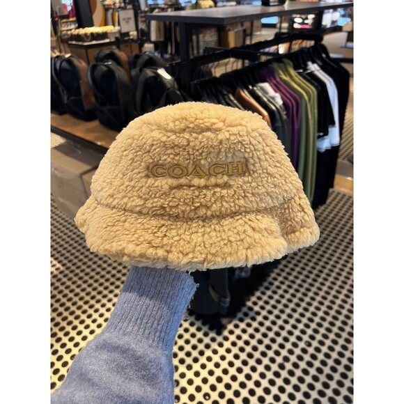 Coach Sherpa Shearling Bucket Hat With Signature Jacquard Lining CB433 NWT $148 - Picture 6 of 9